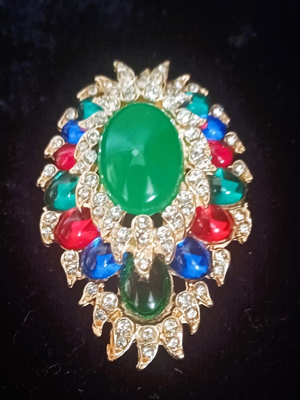 Beautiful Sparkling Brooch